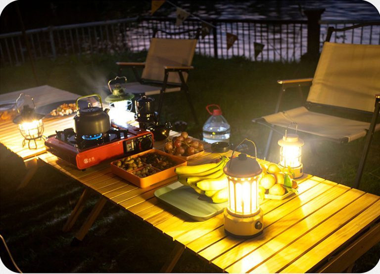 Exploring the Warm Companion for Outdoor Camping: A Guide to Choosing and Using Camping Lanterns